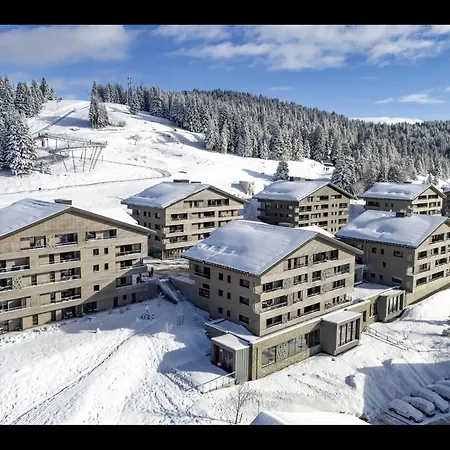 Apartment In Les Saisies With Ski-In Ski-Out *