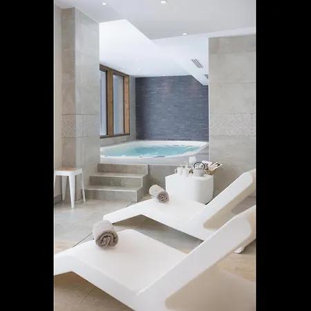 Apartment Apartment In Les Saisies With Ski-In Ski-Out Hauteluce
